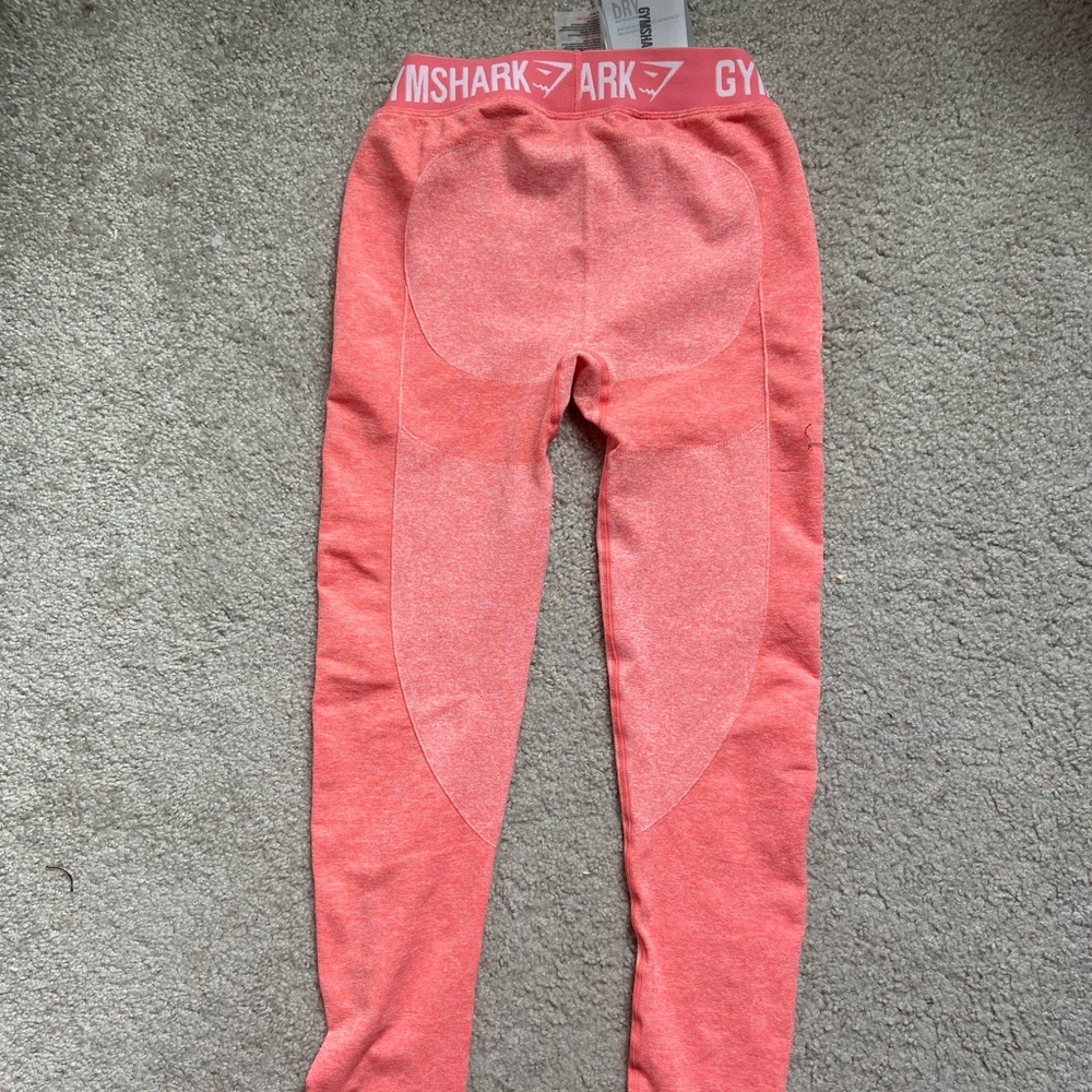 Peach gymshark flex leggings v3